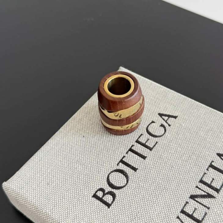 Picture of Bottega Veneta Handbags _SKUfw216010260fw